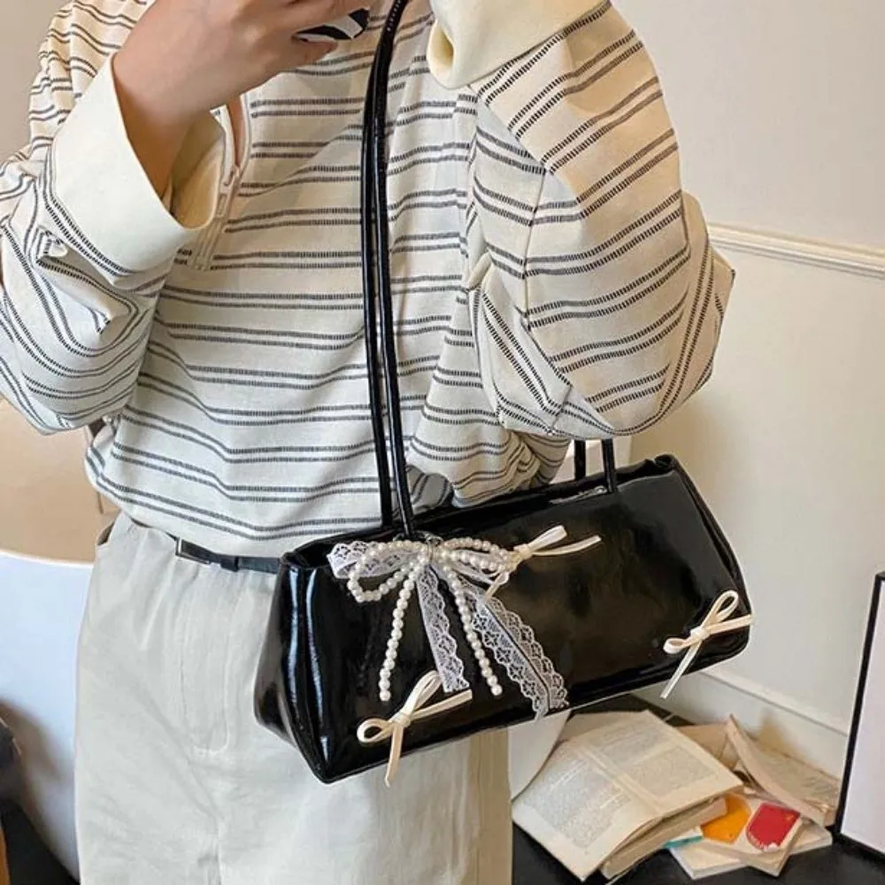 

Shopping Sweet French Stick Handbag Y2K Bow Ribbon Silver PU Shoulder Bag Waterproof Pearls Lady Underarm Bags Work