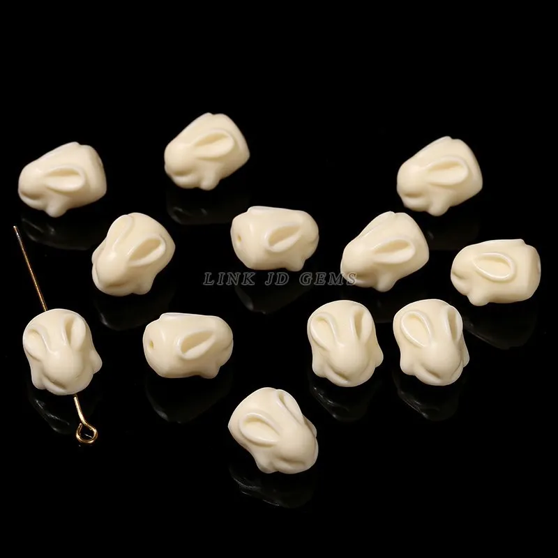 10 Pcs/lot Natural Wooden Bead Ivory Nut Carved Cute Rabbit Tagua Pendant Charms For Jewelry Making Diy Necklace Accessory