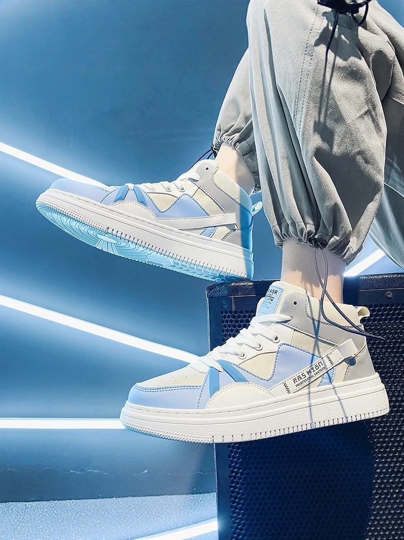 

Casual High-Top Men's Shoes 2026 New Winter Trend Versatile Thick Bottom Sports Shoes for Junior High School Students