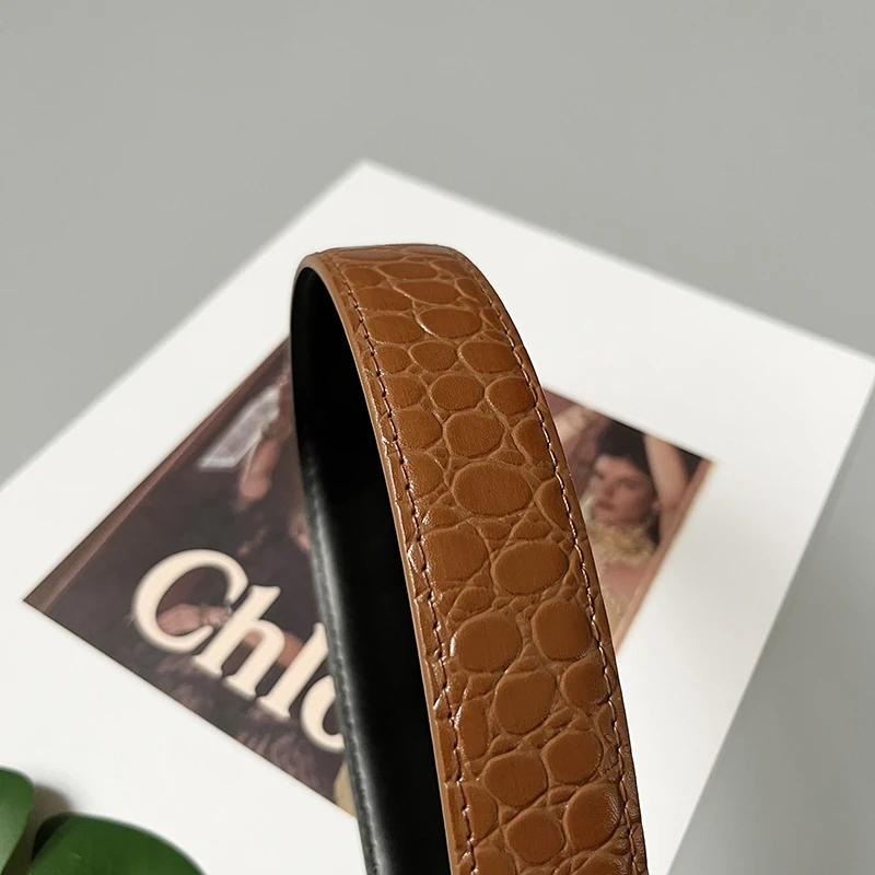 Cowhide Gold-Plated Buckle Belt Original Retro Classic Embossed Ladies Crocodile Belt Versatile Genuine Leather Trend 2.8cm Widt
