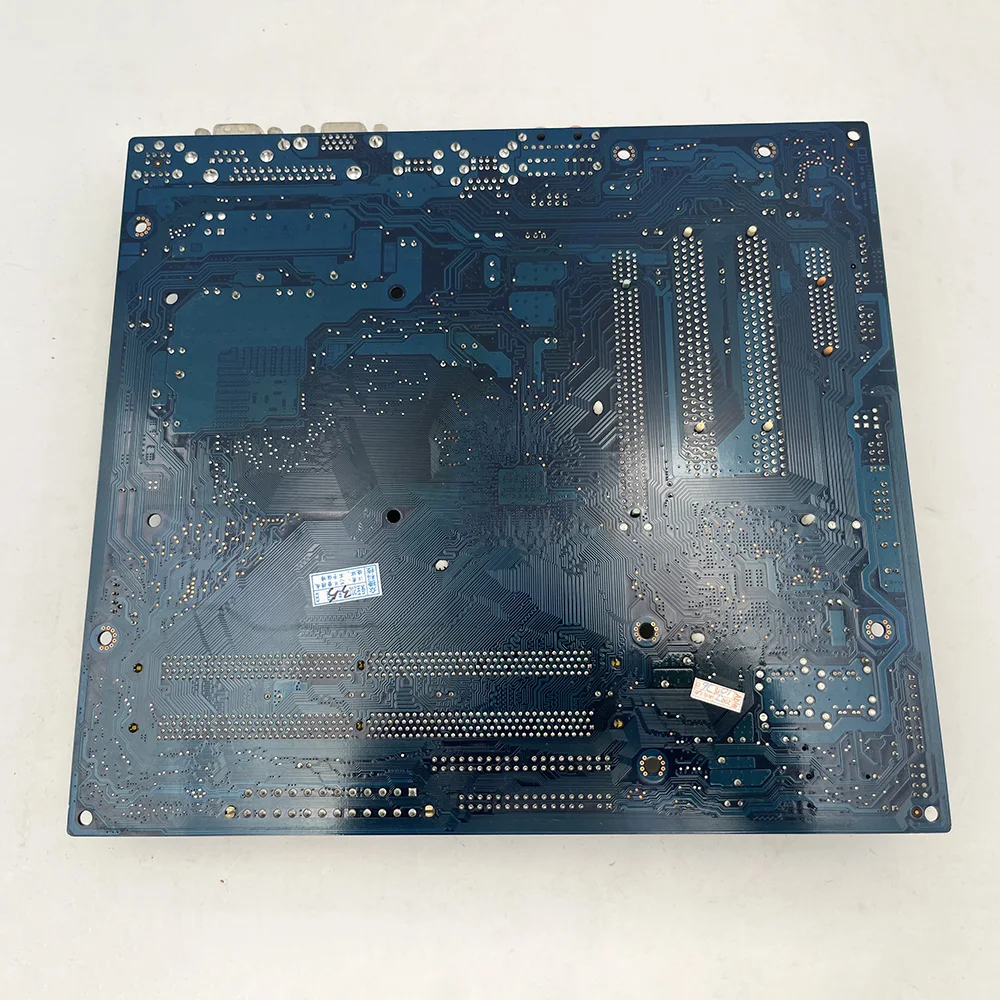 اللوحة الأم لسطح المكتب لاختبار Gigabyte GA-945GCMX-S2 قبل الشحن