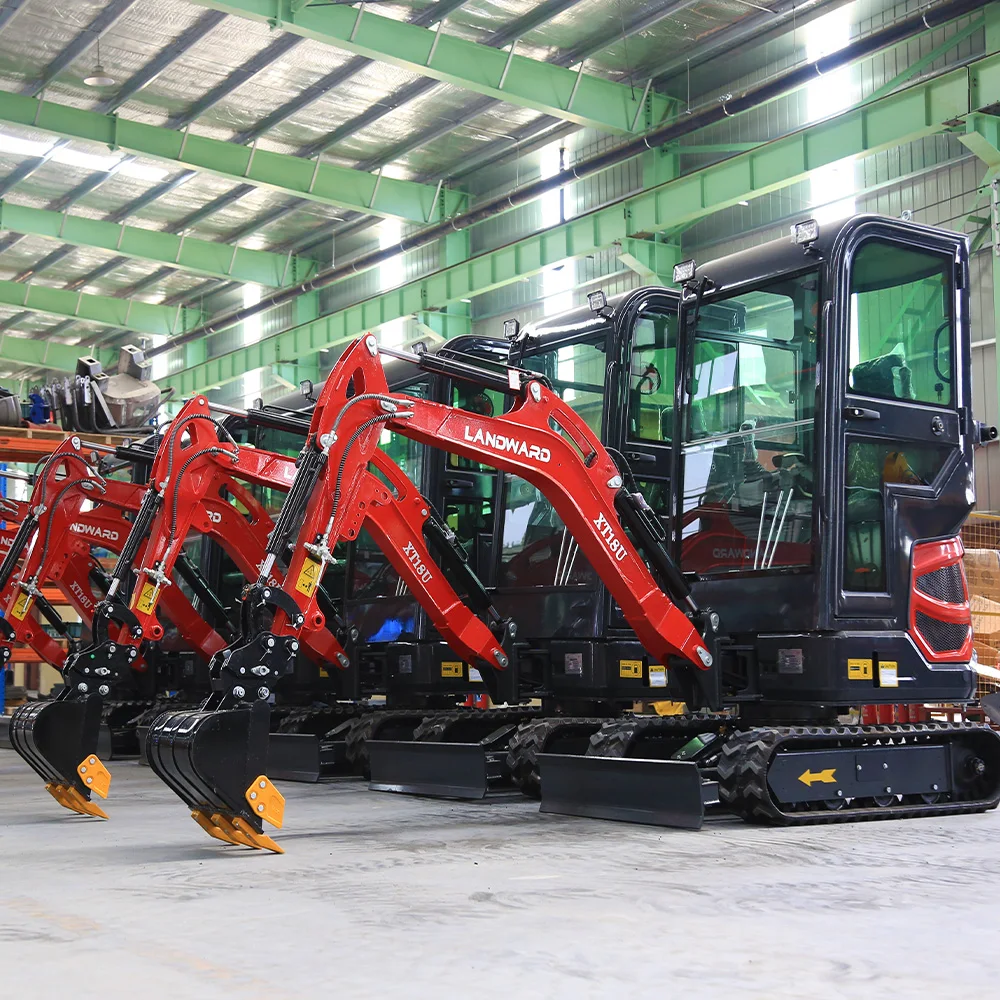Escavatore senza coda per tutti i terreni EPA/Euro 5, piccolo bagger cingolato in gomma da 1,8 tonnellate, mini escavatore per uso agricolo da 2,5 tonnellate, personalizzato