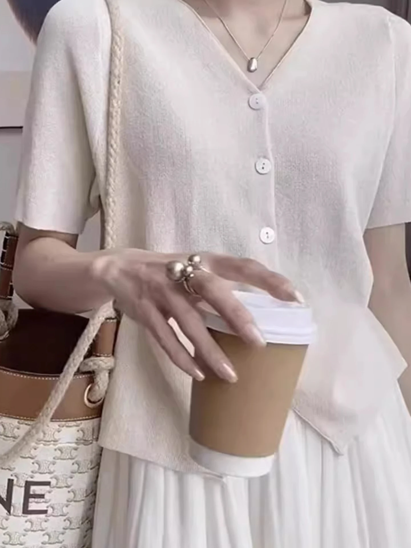 Or sve v-ne malha de seda gelo amigável à pele casual verão cardigan único botão cor pura feminino faion topo