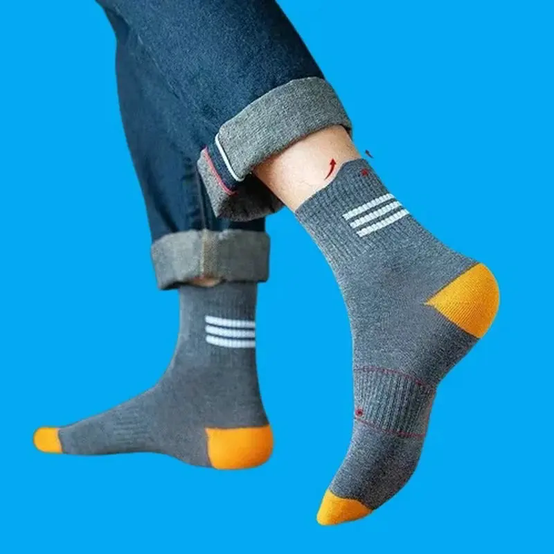 10/20 pares meias longas absorventes de suor meias esportivas japonesas masculinas meias coreanas tubo médio novo outono e inverno meias masculinas