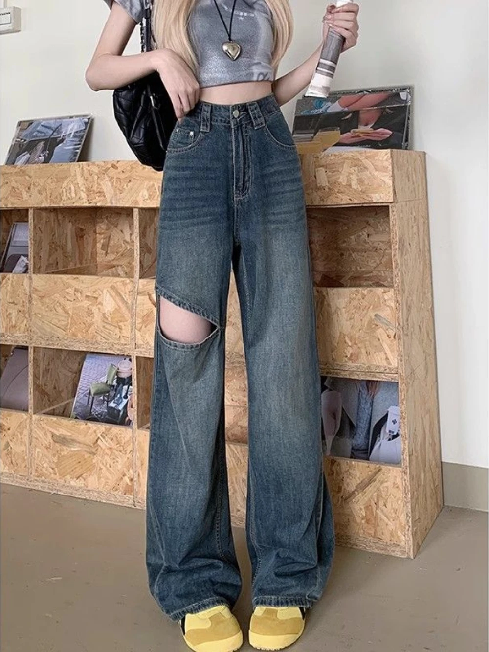 

2025 Quality Shiny Gyaru Straight Leg Female Cowboy Pants Teenagers Loosefit Trousers Cheap High Waist Shot Women's Ripped Jeans