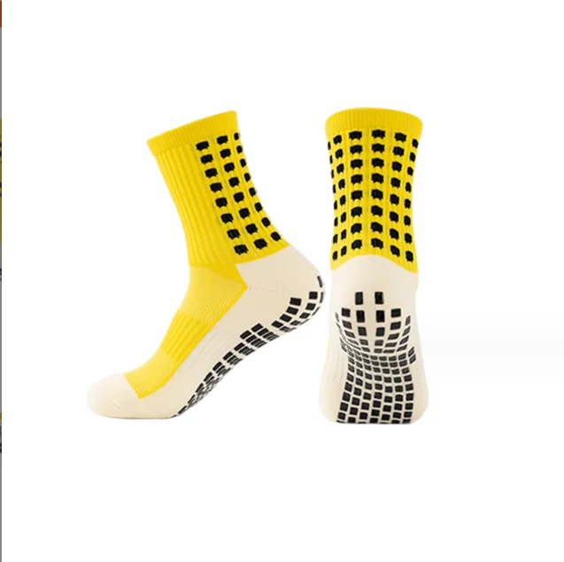 3 pairs of football socks image 4