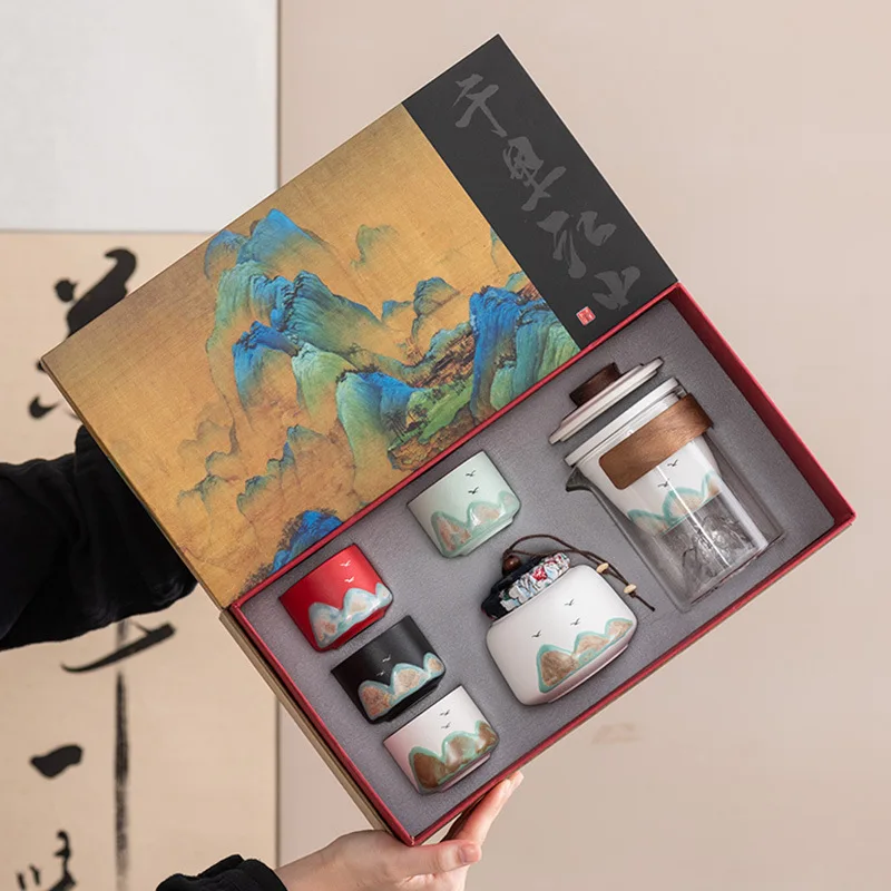 Silverbox-caja de regalo comercial, juego de tazas de té chino de una olla + cuatro tazas, paisaje de montaña pintado a mano, juegos de regalo corporativos de cerámica