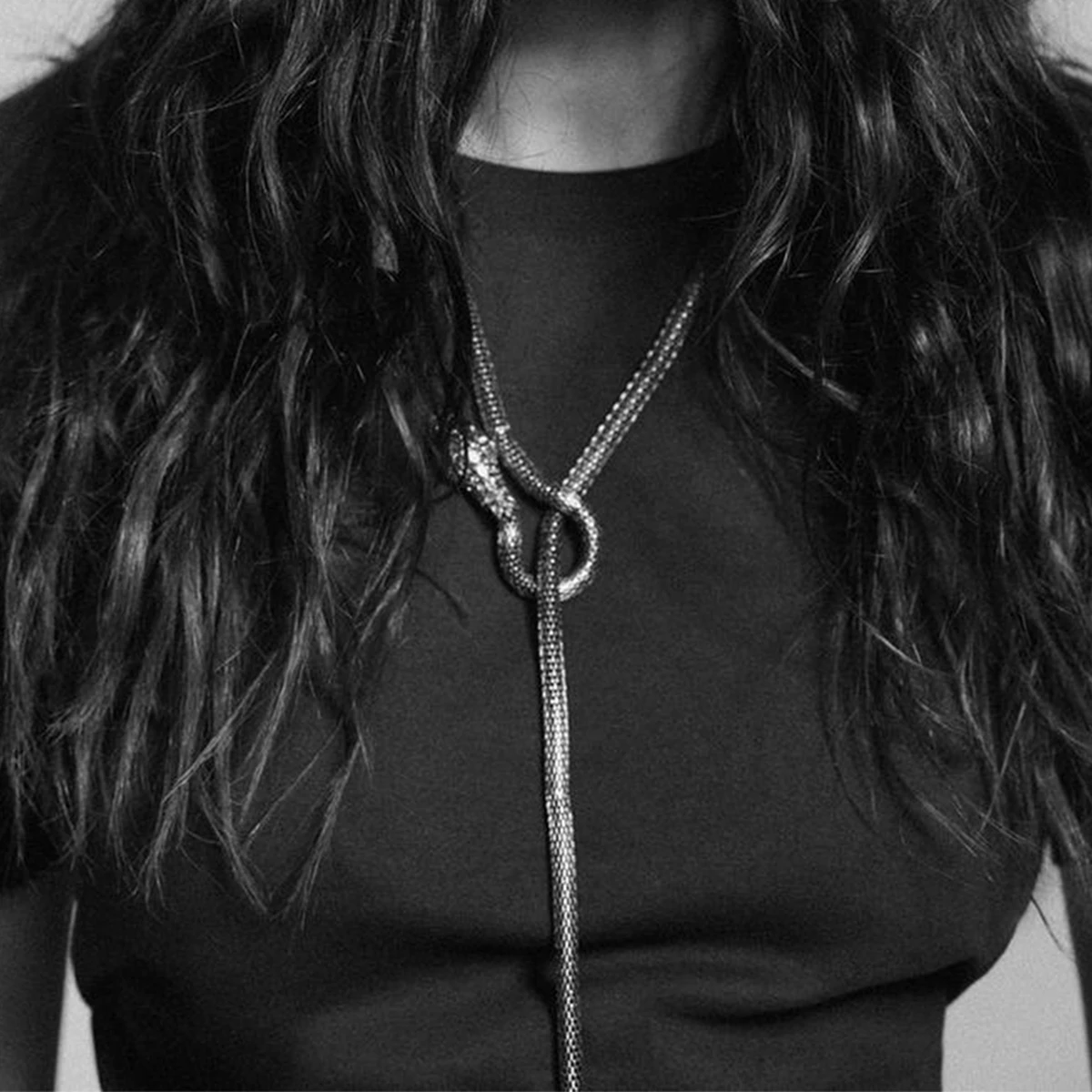 

ZAA Vintage Silver Snake Chains Snakehead Necklace for Women 2025 Trend Statement Metal Long Necklace Jewelry Neck Accessories