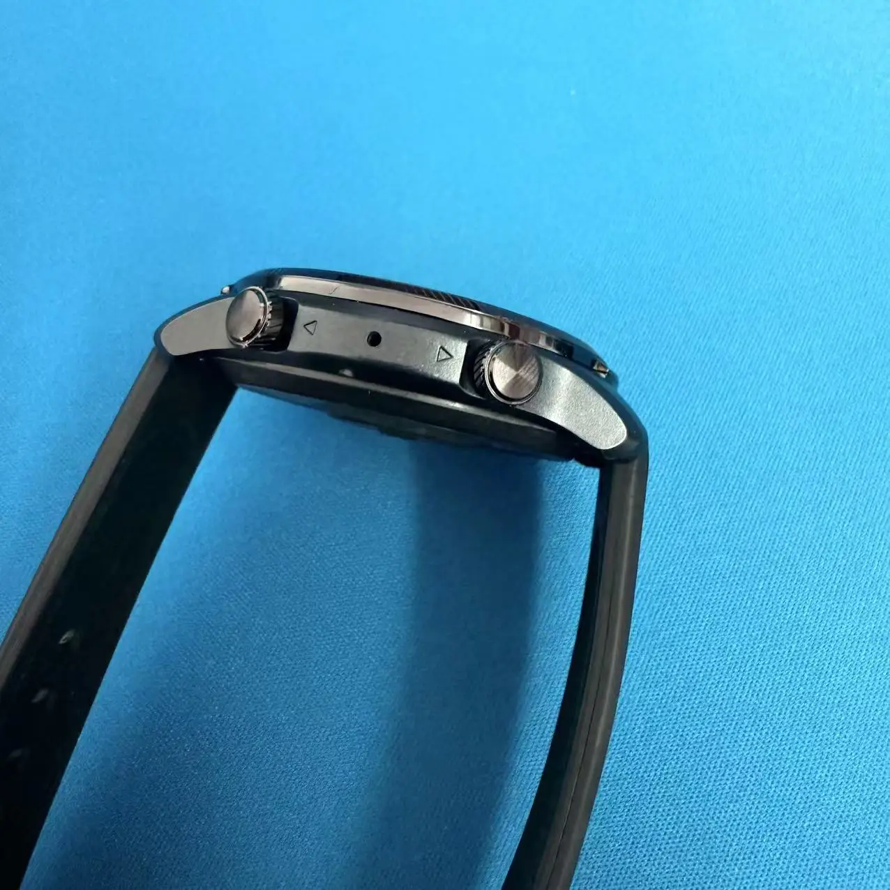 TicWatch Pro 3 Ultra (يتم استخدامه. )Mobvoi Wear OS3.5 نظام جديد ساعة رياضية خارجية ذكية بلوتوث / واي فاي / عداد الخطى