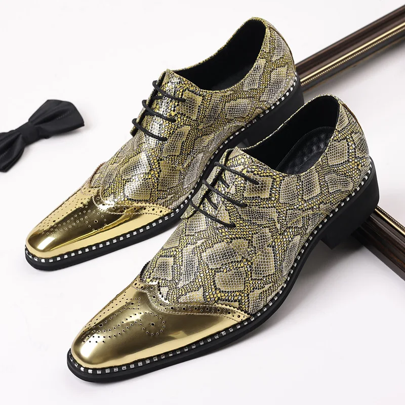 Luxury Designer New Gold Silver Lace Up Snakeskin Patent Leather Brogues Shoes For Men Formal Wedding Dress Homecoming Footwear