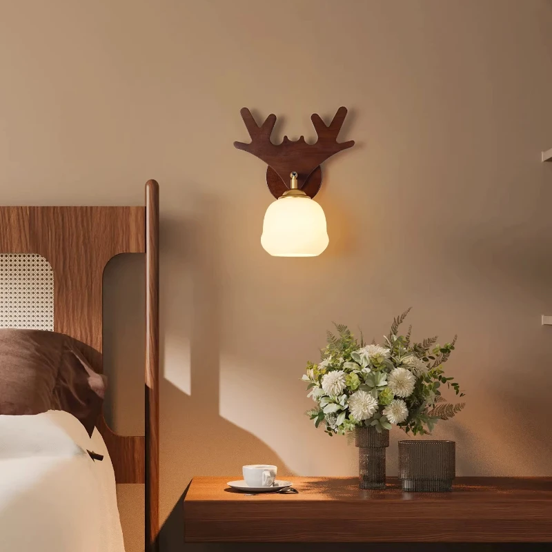 Nordic Creativity LED Wall Lamps Deer Design E27 Wall Sconce Walnut Parlor Bedside Corridor Home Decoration Illumination Fixture