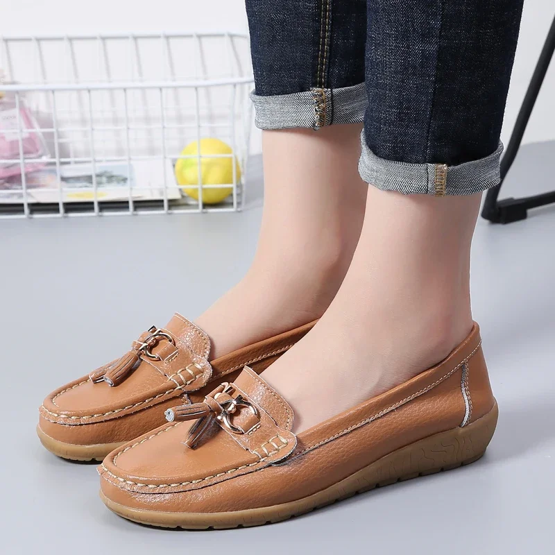 2024 New Women Flats Ballet Shoes Woman Cut Out Leather Breathable Moccasins Women Boat Shoes Ballerina Ladies Casual Shoes Plus