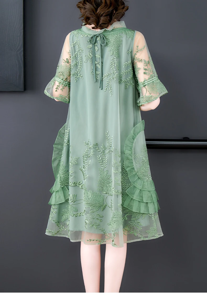 2023 New Summer Celebrity Flower Embroidery A-Line Skirt Temperament O-Neck Mesh Spliced Silk Mid Length Large Dress