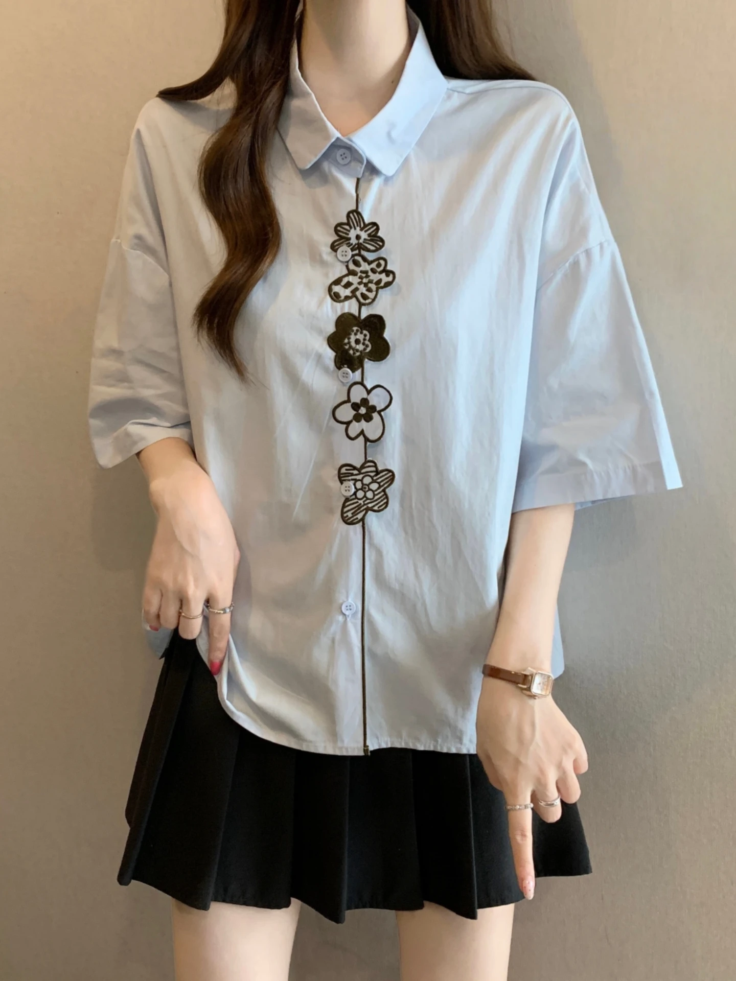 Floral Embroidery Short Sleeve Women's Shirt Summer Slimming Design Base Layer Top Breathable Korean Style  Neck Casual B...