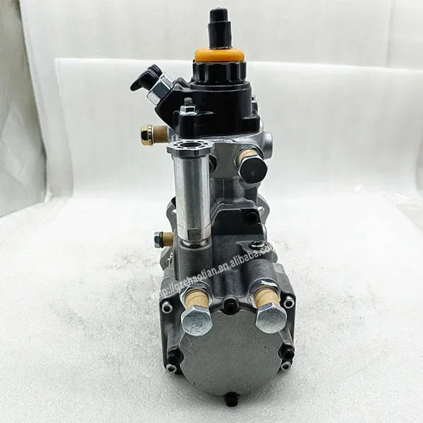 Machinery Engine Parts  Fuel Injection Pump 6261-71-1111 for SAA6D140E Engine HM350-2 HM400-2 WA500-6 PC880 Machine