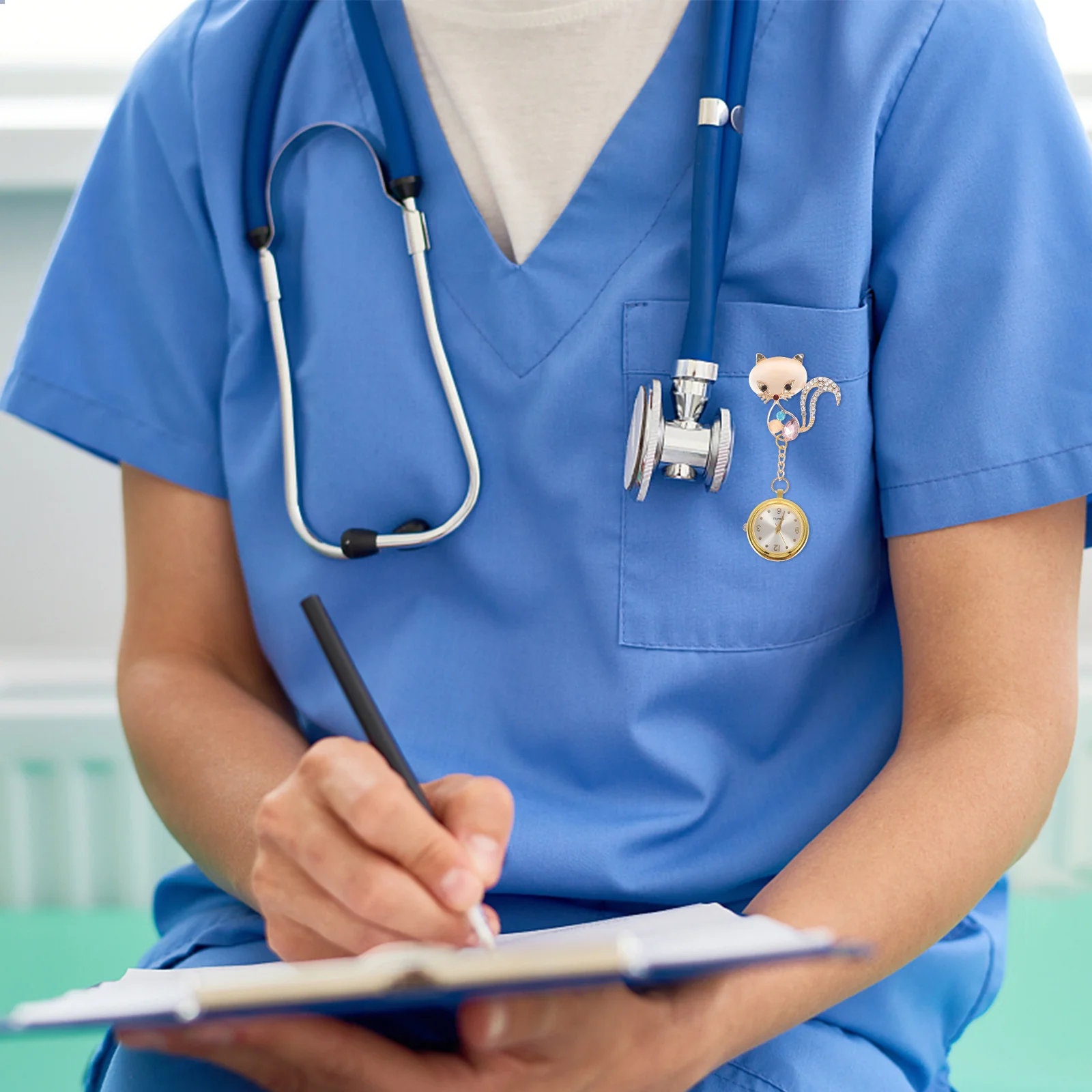 1 قطعة بروش ممرضة معلقة التلبيب ساعة خفيفة الوزن الكرتون دبوس ساعة الجيب هدية عملية لطبيب الممرضة