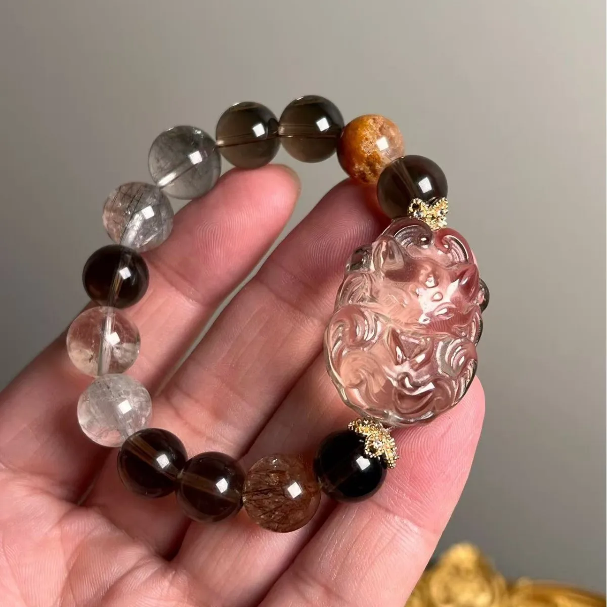 

Natural White Crystal Nine-tailed Fox ，Ghost， Bracelet, Four Seasons Ghost, Super Seven, Light Luxury Fashion Women's Bracelet