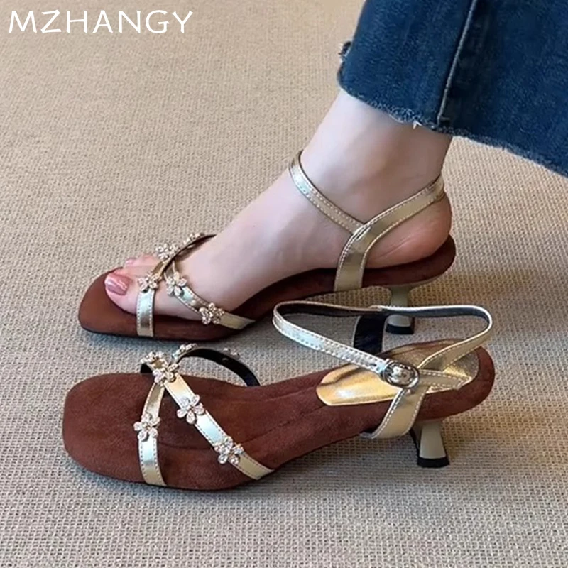 

Женские сандалии с цветочным принтом, элегантная обувь на высоком каблуке, лето 2021, туфли-лодочки, шлепанцы, роскошные вечерние шлепанцы, новое платье, Mujer De Sandalias