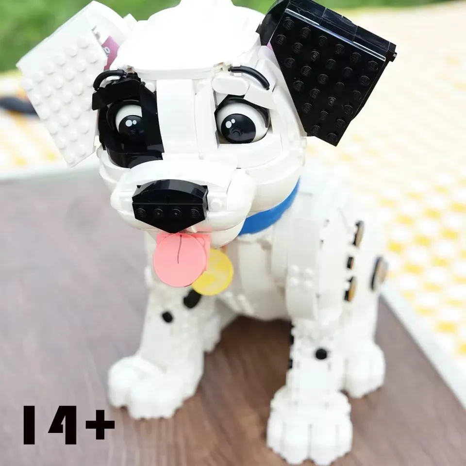 

MOC Dalmatian Dog Puppy Building Blocks Set 1722PCS Bricks Cute Pet Toy Model Construction Kit For Kids Christmas Gift 3D Puzzle