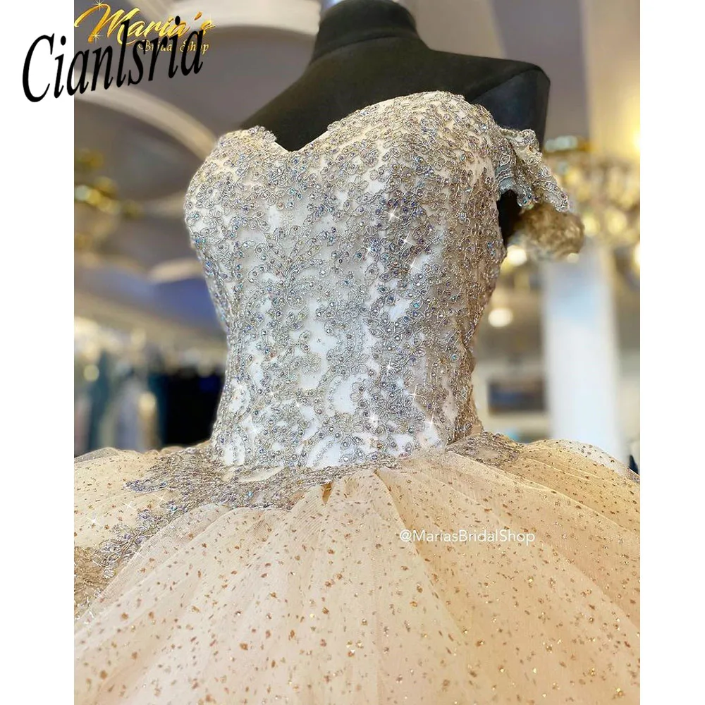 Champagne sparkly cristal babados quinceanera vestido de baile fora do ombro apliques rendas espartilho vestido de 15 anos