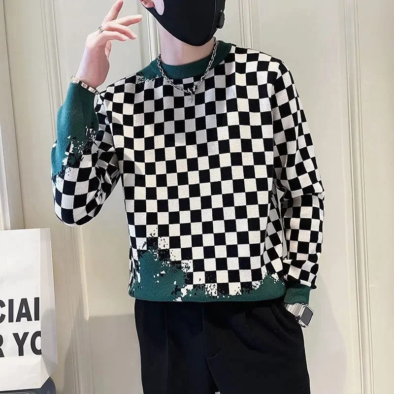 Plaid Sweater Men Spring Autumn Slim Round Neck Knitted Winter Base Sweater