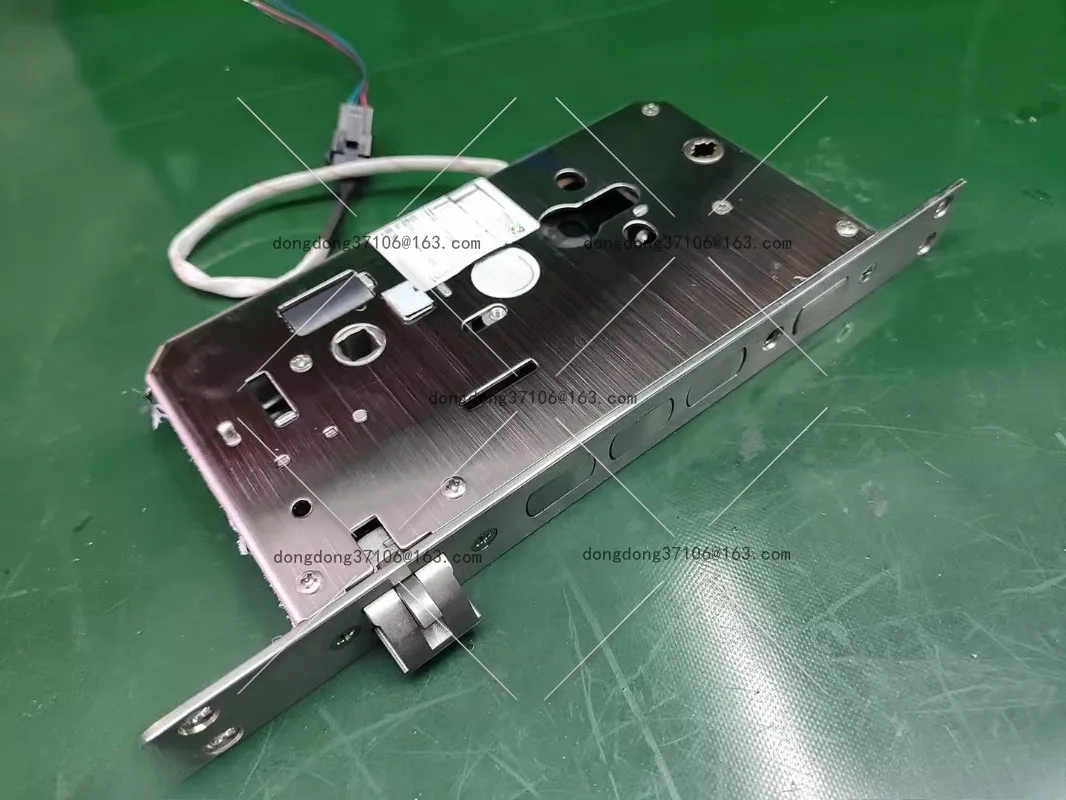 

Automatic 12V lock tongue automatic telescopic 6068 access control special electronic lock body motor electronic control lock