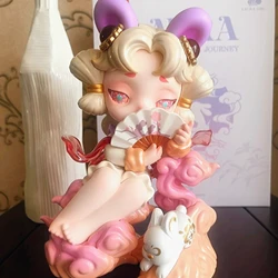 Laura 200% NEBULA Action Figure Anniversary Edition Cloud Clown Girl Kawaii Mystical Doll Design Concept Artistic Collection Toy