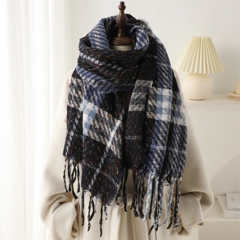 2024 New Men Women Tassel Scarf Winter Neck Warmer Imitation Cashmere Designer Scarves Female Bib Thickening Soft Shawl Matching