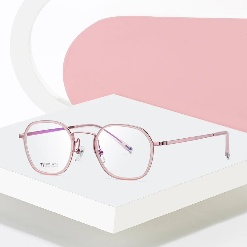 New Blue Light Blocking Women Glasses with Recipe Pure Titanium Vacuum IP Electronial Plating Skin Protection Material Female