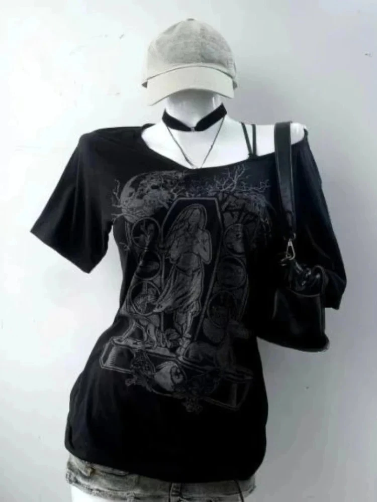 Black Vintage Gothic T-shirts Women Y2k Black Punk Graphic Hoodie Grunge Retro Sexy V-neck Cotton Tees Aesthetic Harajuku Top