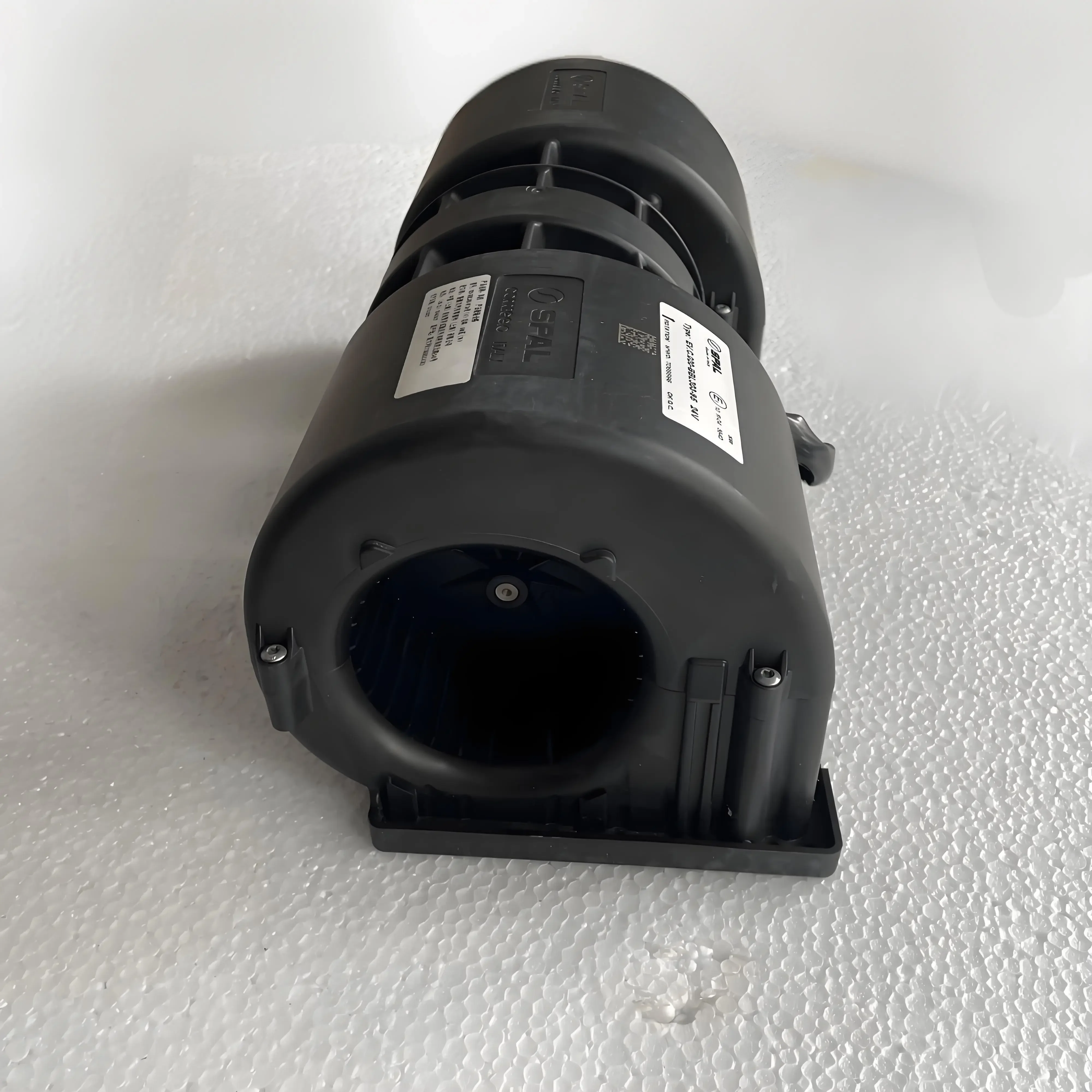 En stock, Motor de ventilador de aire de coche RGFROST 24V Auto A/C para Motor de ventilador de evaporador Spal 30007008 30007035 EV.C.020-BBL303-95