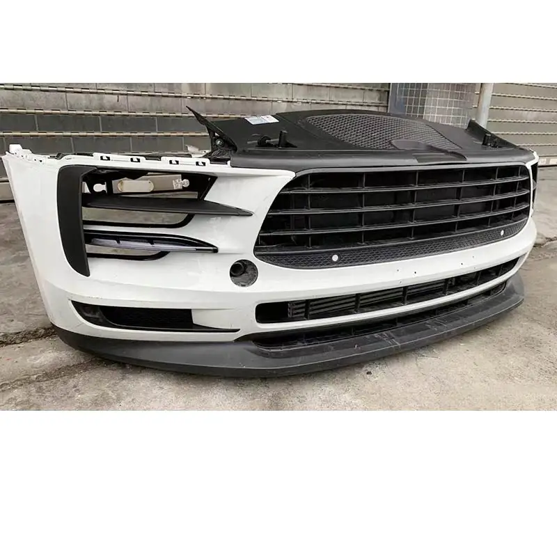 Applicable to the original 2018-2022 Porsche 95B. 2 Macan front bumper assembly 2.0T 3.0T