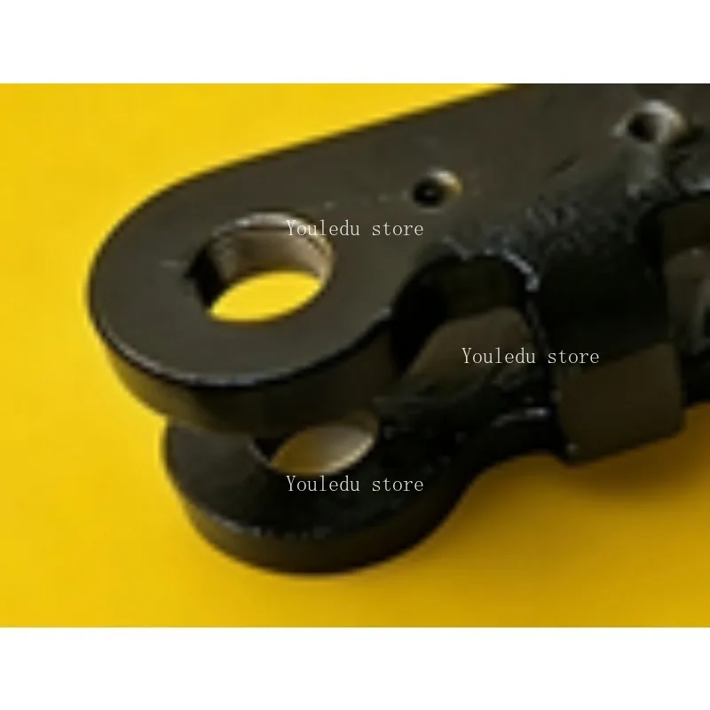 

Подходит для деталей вилочного погрузчика Mitsubishi Dalian S4S F14E F18C, штифт пластины рулевой тяги 17*17 отверстий/17*20 отверстий