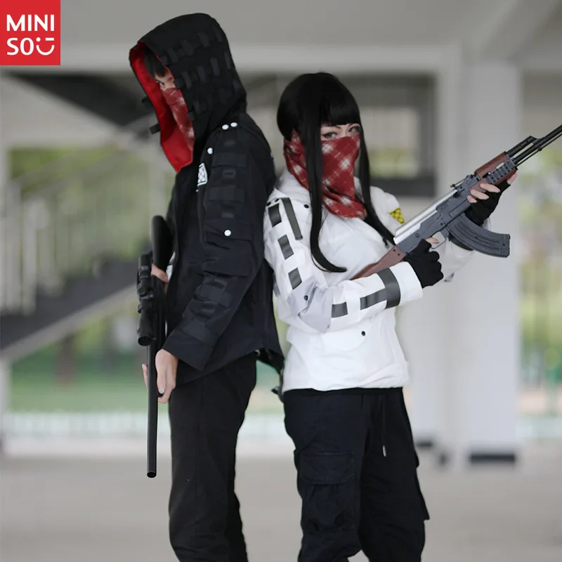 

PUBG Cosplay Trench Coat - PlayerUnknown's Battlegrounds Themed Costume for Halloween, Gaming Carnival & Cosplay Events