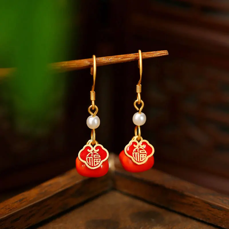 

Natural Red Jade Persimmon Earrings Vintage 18K Gold Plated Accessories Amulet Luxury Carved Gemstone Designer Gifts for Women