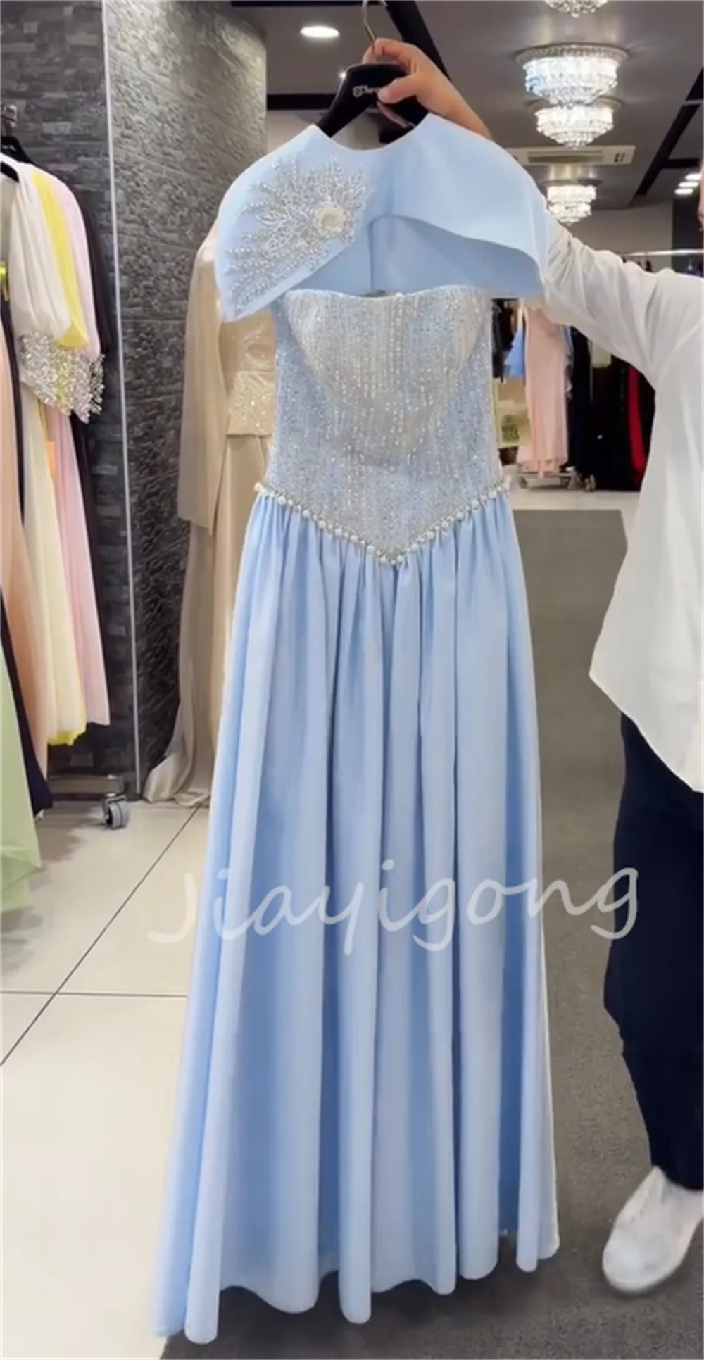 Customized Simple Jersey Pleat Sequined Pattern A-line Scoop Neck Long Luxury Party Dresses Exquisite