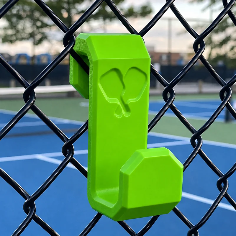 2Pcs Tennis Pickleball Fence Hooks Synthetic Resin Bag Hangers Easy Storage for Outdoor Courts Sports Bags Players Gear Use