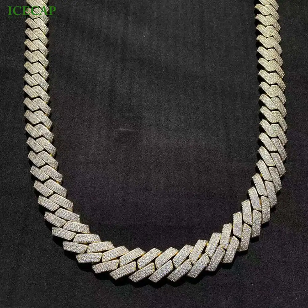 Luxury Custom High Quality Moissanite Cuban Link Chain Silver Gold Color Necklace Men Silver Necklace Hip Hop Cuban Chain.