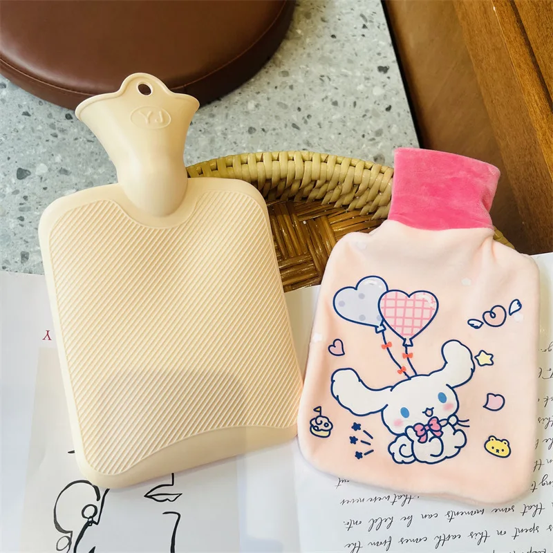 Kawaii Sanrio Anime 2000Ml Hot-Water Bag Cute Cinnamoroll Cartoon Portable Large Capacity Comfortable Girls Birthday Gifts