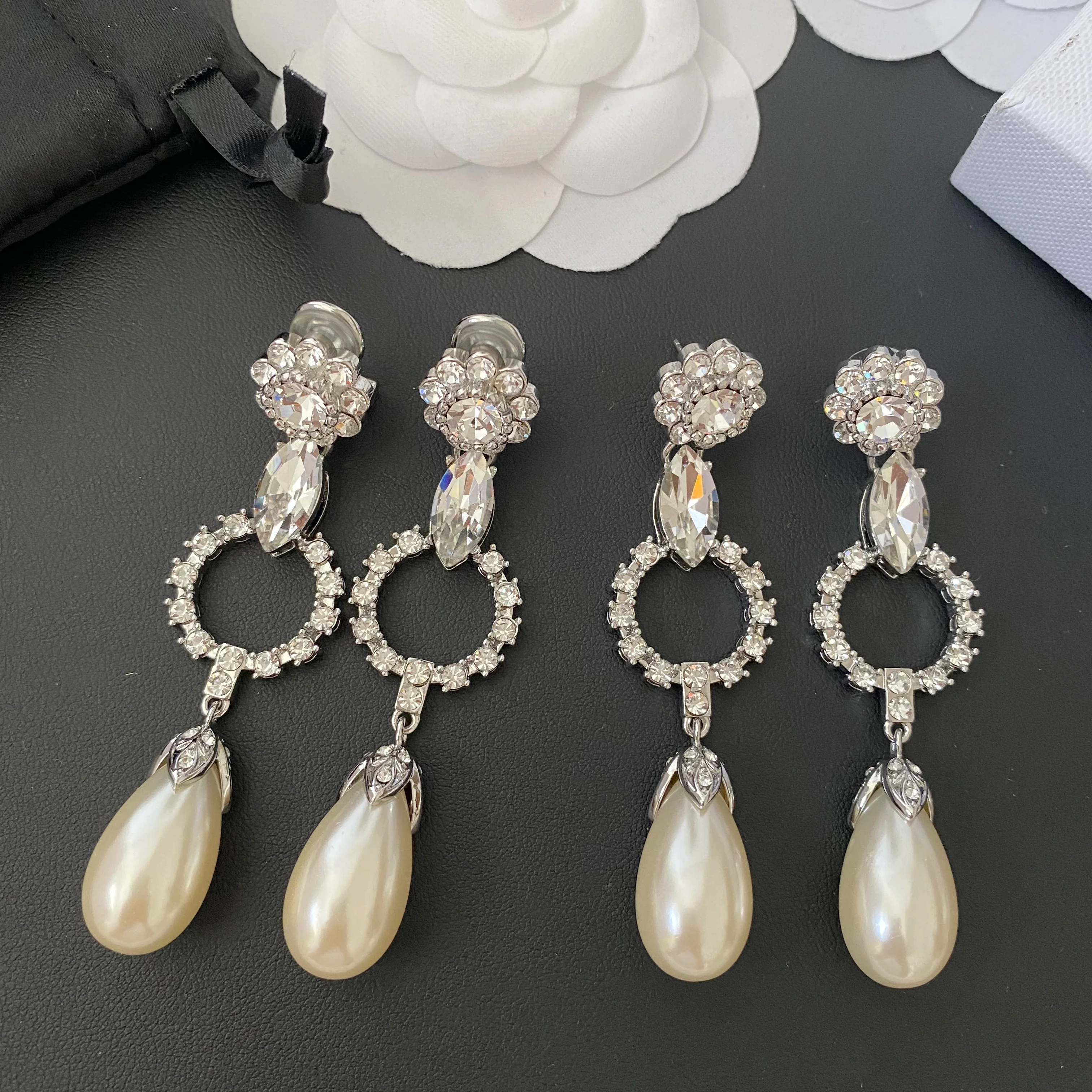 

Sweet and stylish crystal floral earclips and stud earrings