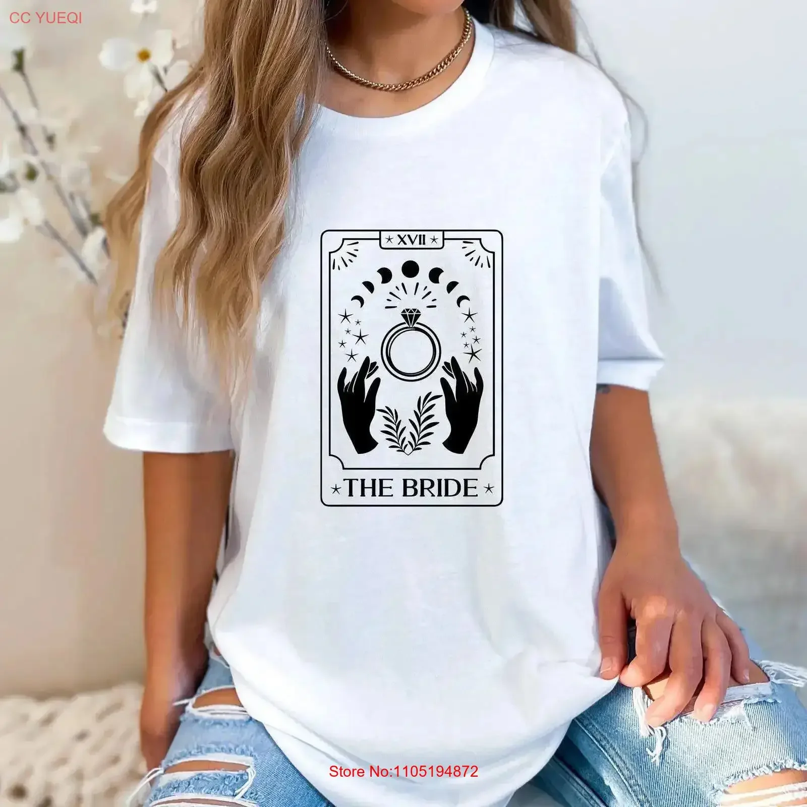 تي شيرت Witchy Bride لحفلات الهالوين وحفلات العازبة وبطاقة التارو لحفلات الزفاف القوطية العتيقة المغسولة القابلة للتنفس للارتداء اليومي