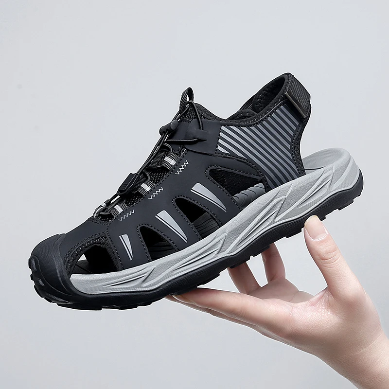 Summer Men's Sandals Beach Shoes Handmade Breathable Design Wading Casual Beach Shoes Lightweight Soft Bottom Outdoor Sandals