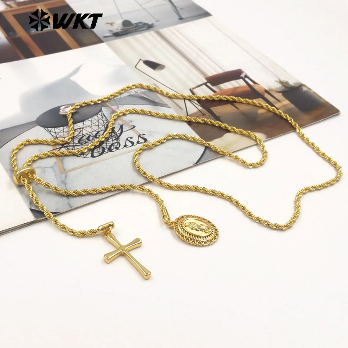 

WT-JFN53 Unique Simple Interesting Yellow Brass Micropave 90Cm Necklace With 18k Real Gold Plated For Women Jewelry