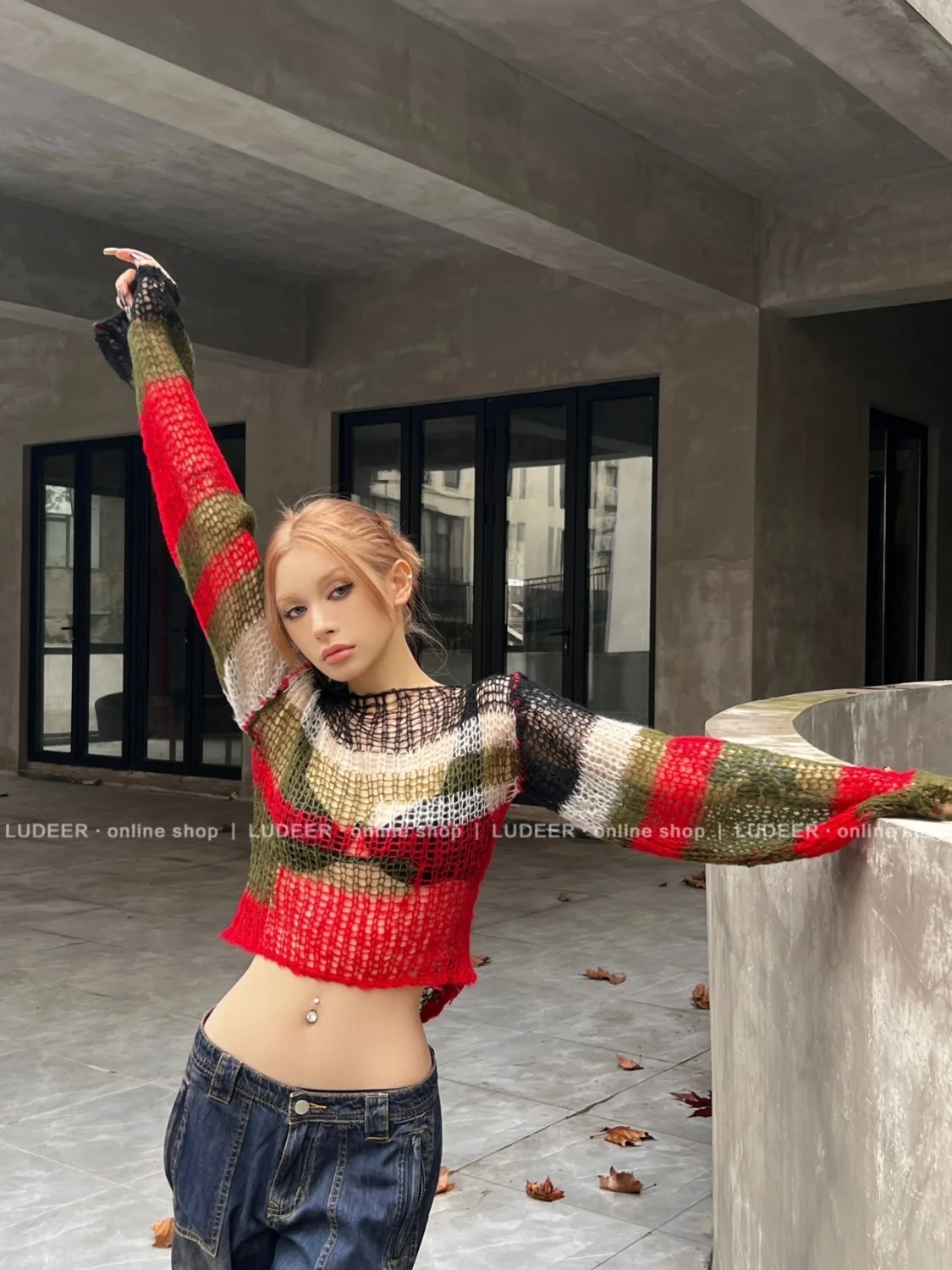 섹시한 백 레스 니트 탑 여성 아메리칸 레트로 할로우 아웃 대비 컬러 풀오버 고스 패션 긴 소매 Y2k 스웨터