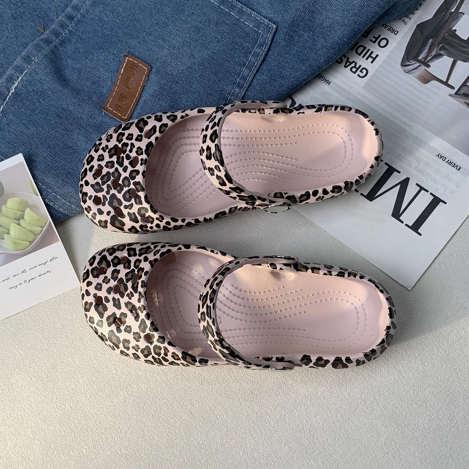 Kids'Casual Sandals EVA Summer Fashion Outdoor Soft Bottom Children Breathable Anti-slip Beach shoes Brown Pink Size 34-41