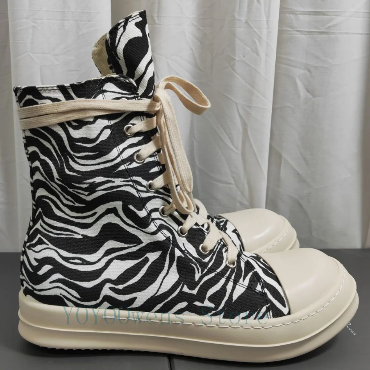 

Мужская обувь Женская повседневная парусиновая обувь на плоской подошве с принтом Ботильоны на шнуровке Винтажные оригинальные роскошные дизайнерские кроссовки для скейтборда в стиле хип-хоп Owen