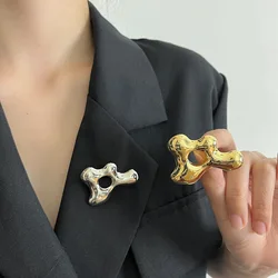 Vintage Glossy Metal Irregular Broochs for Women Girls Unique Fashion Suit Corsage Pin Party Jewelry Accessories