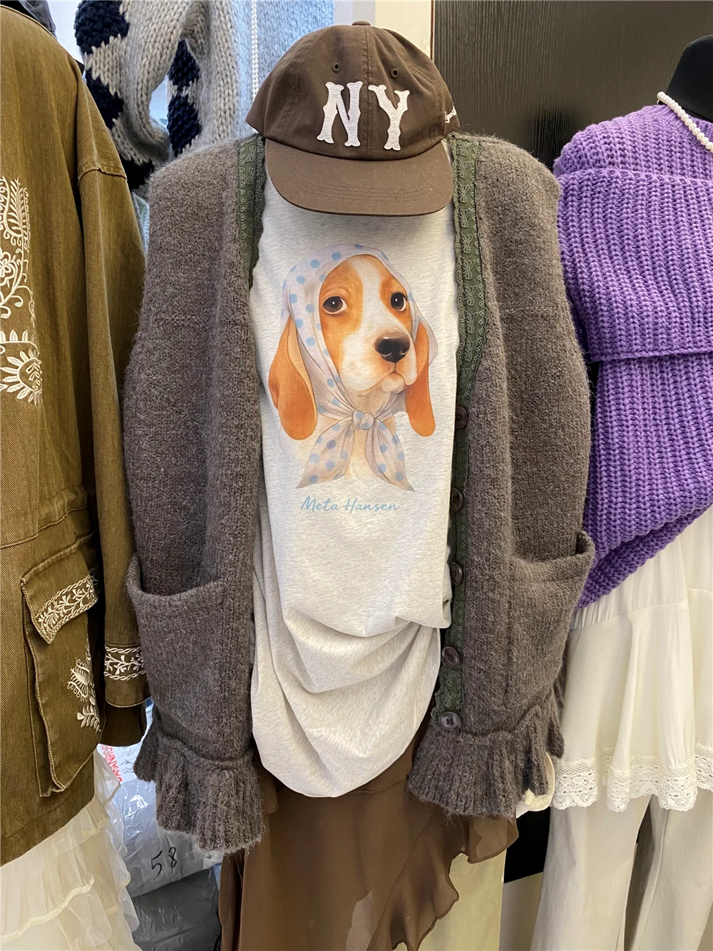 

Loose Long Sve round Ne T-irt Women's Sle Dog Print Casual Top Dongda Gate New Arrival 2025 Autumn Faion Korean Ve...