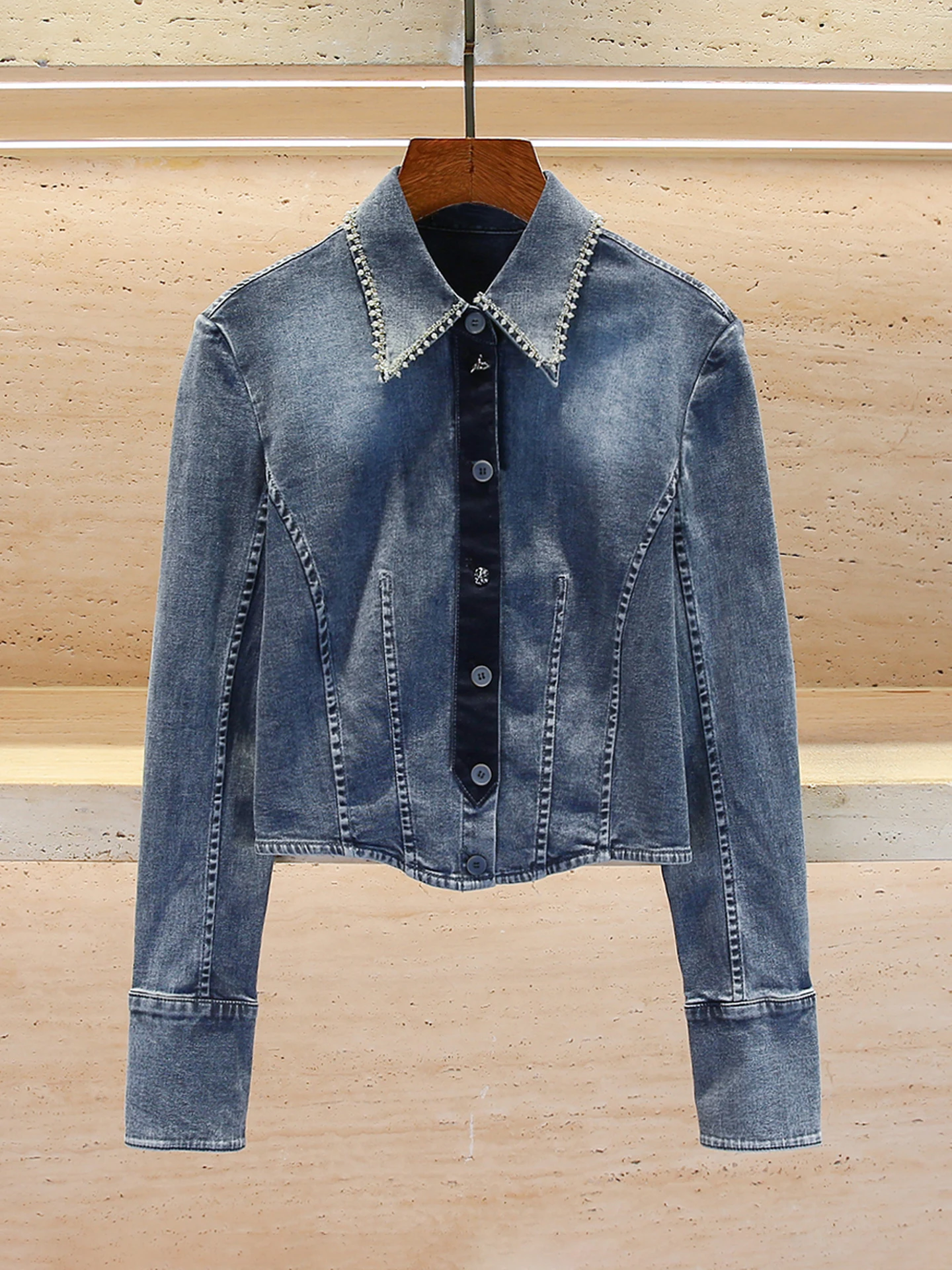 

Премиум-пальто из денима для женщин, осенне-зимнее, с жемчужной отделкой, приталенное, короткое, для повседневной носки, с длинными рукавами