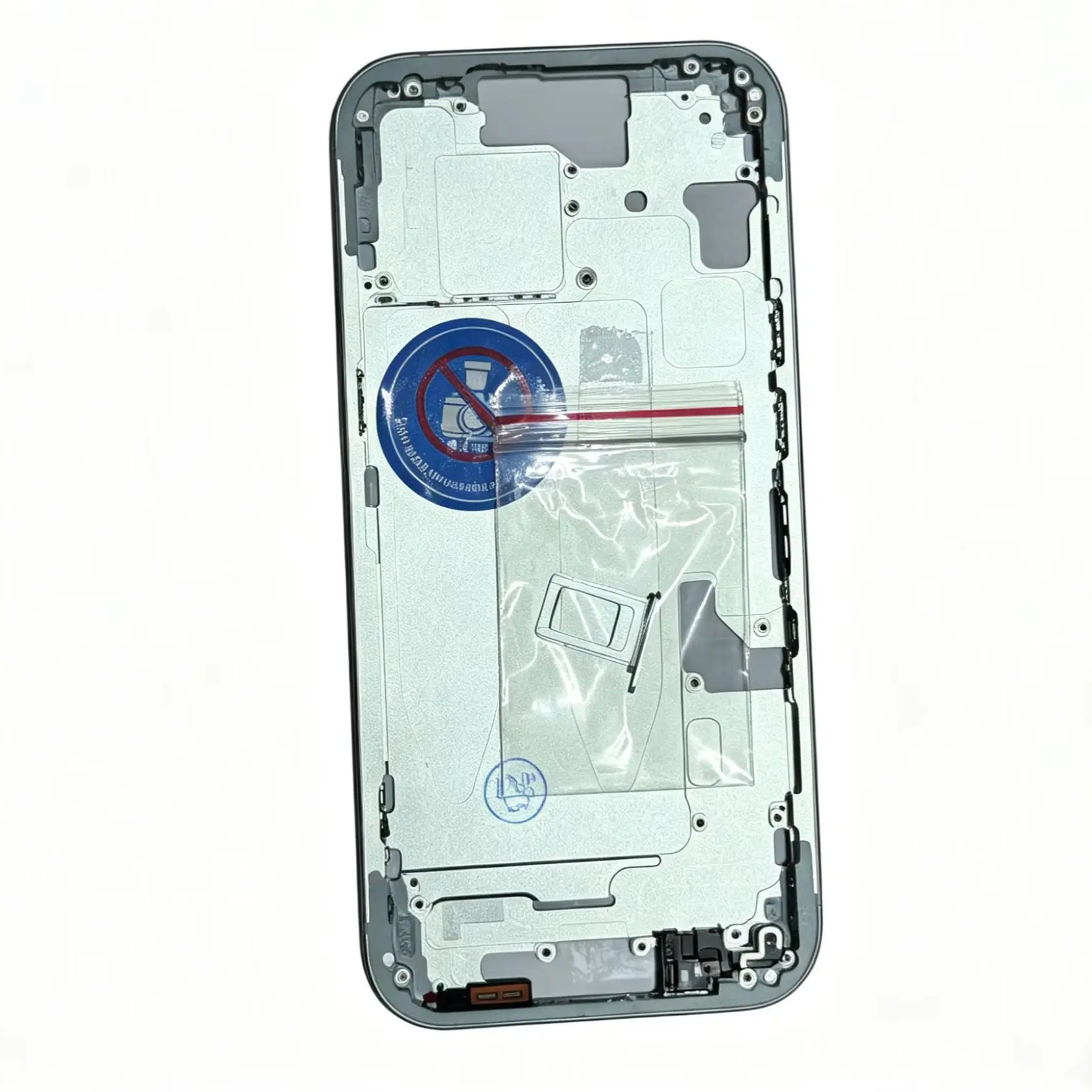 Gotowa do montażu środkowa rama do iPhone'a 15, zawierająca przyciski, siatkę do portu ładowania oraz elementy mocujące ekran. Szkło tylne nie jest w zestawie. — zdjęcie produktu 7